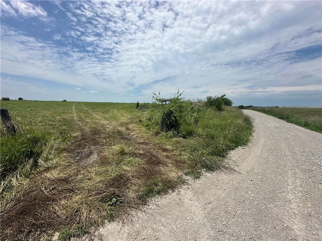 NW Pleasant Road — photo 21