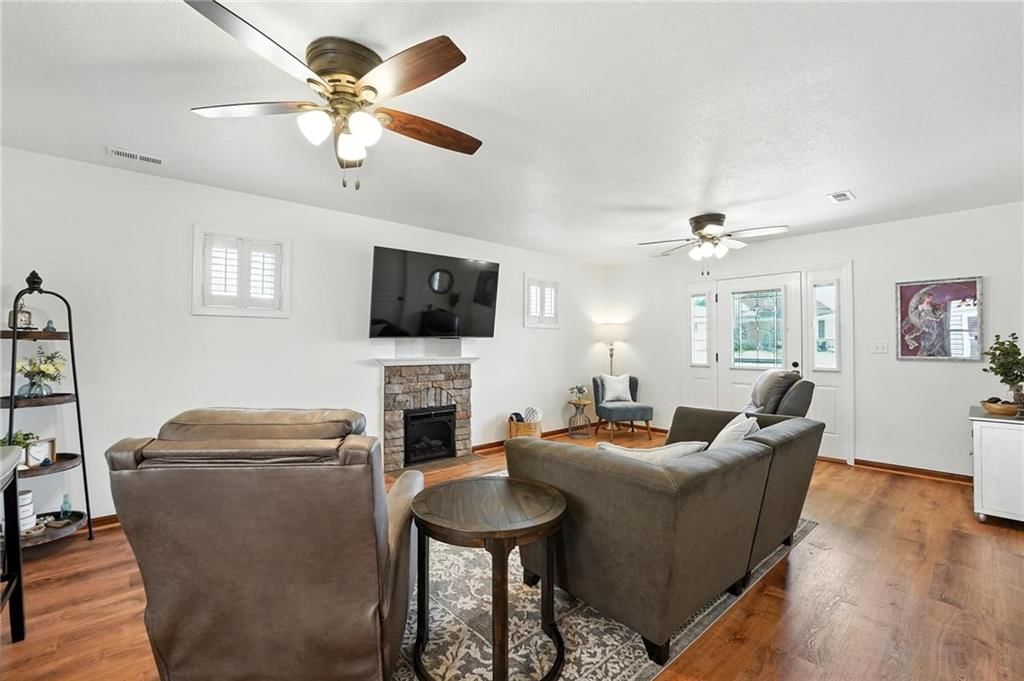 4807 N Creek Woods Drive — photo 17