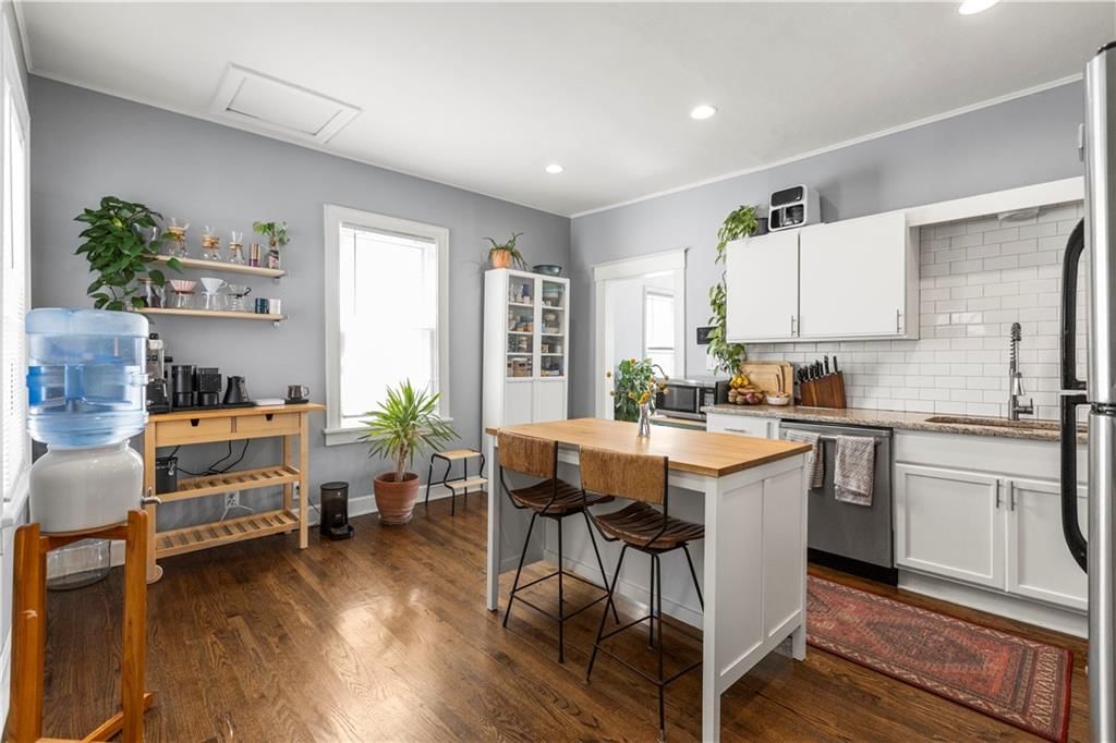 4403 Genessee Street — photo 13