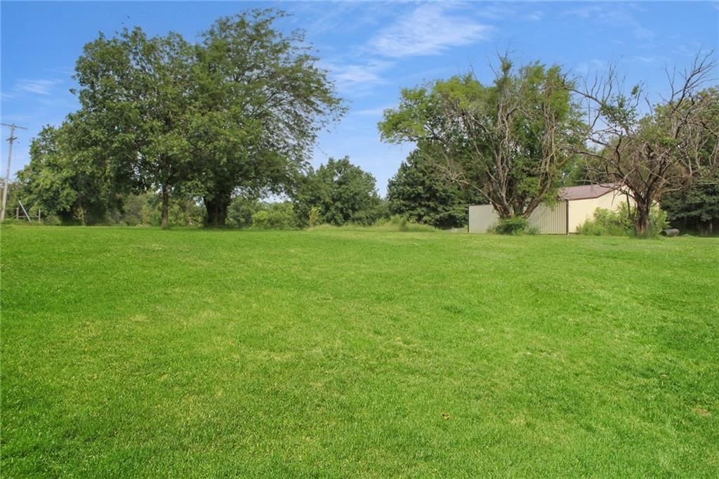 9784 Shelby Road — photo 35