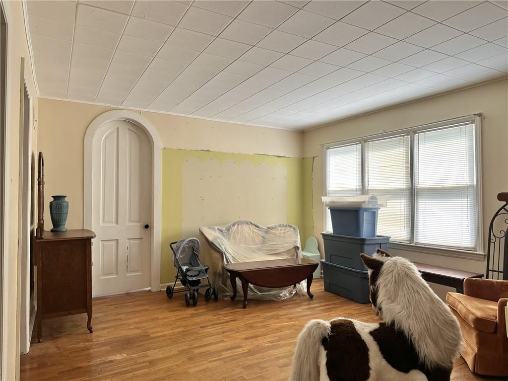 421 W 12th Street — photo 14
