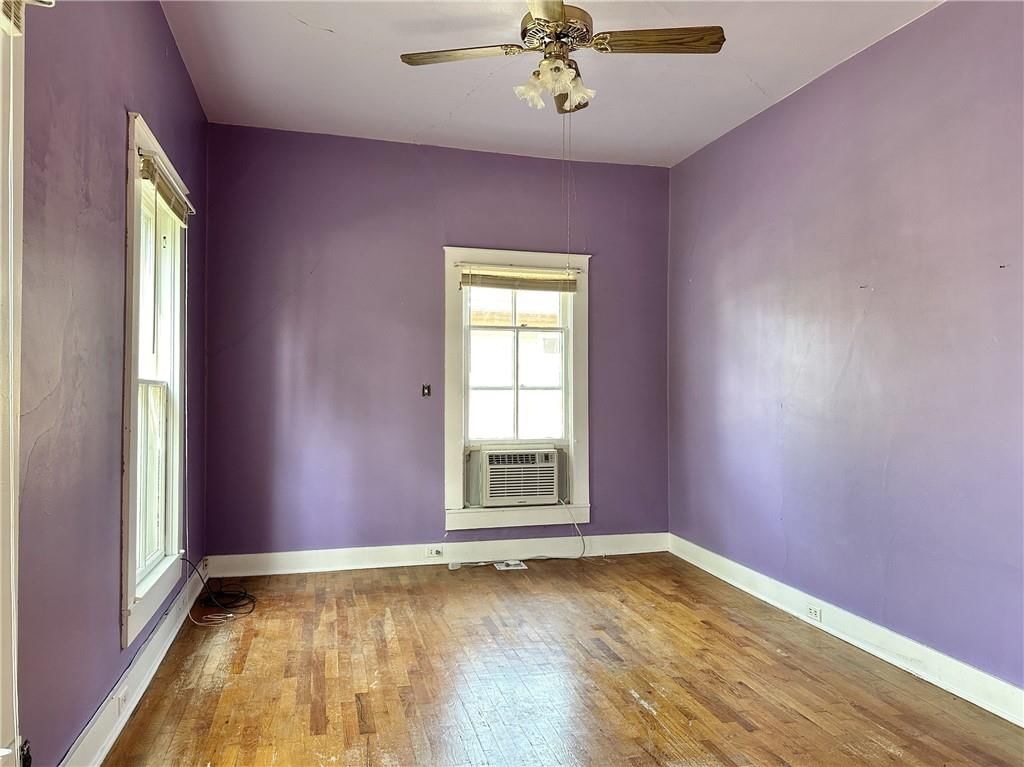 421 W 12th Street — photo 27