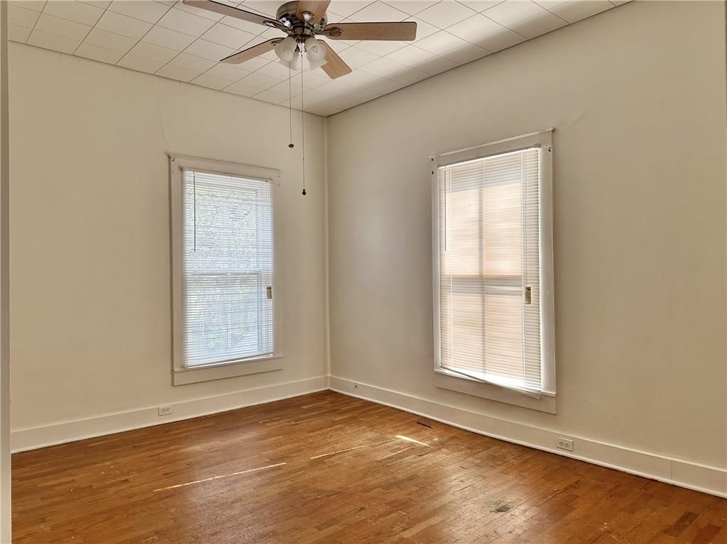 421 W 12th Street — photo 29