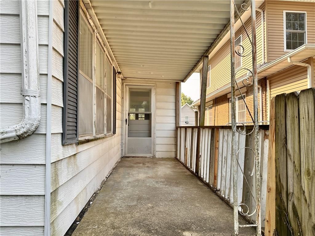 421 W 12th Street — photo 39