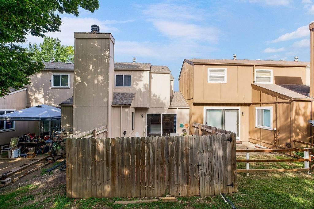 570 NW Valleybrook Road — photo 30