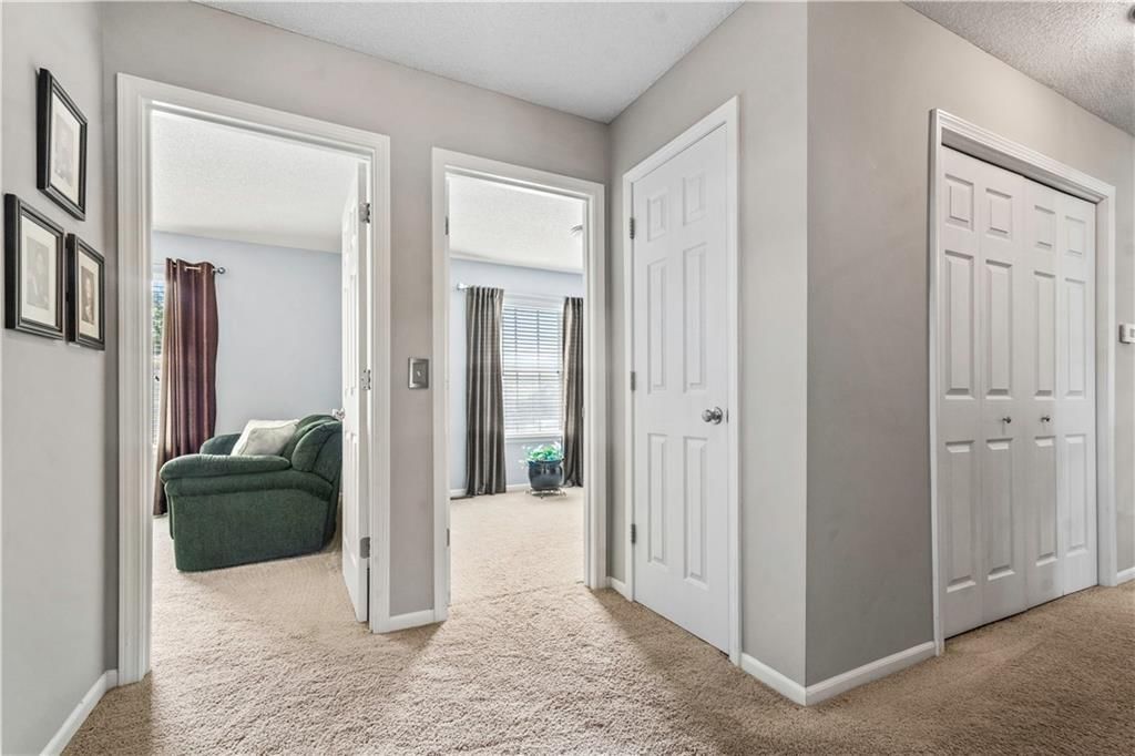 8120 N Myrtle Avenue — photo 18