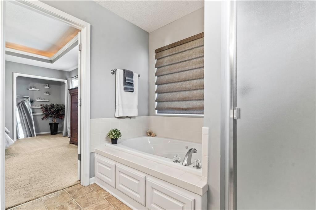 8120 N Myrtle Avenue — photo 25