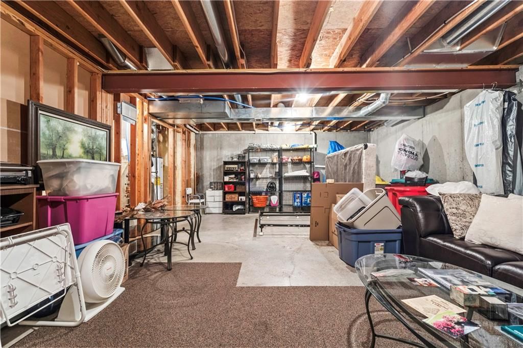 8120 N Myrtle Avenue — photo 32