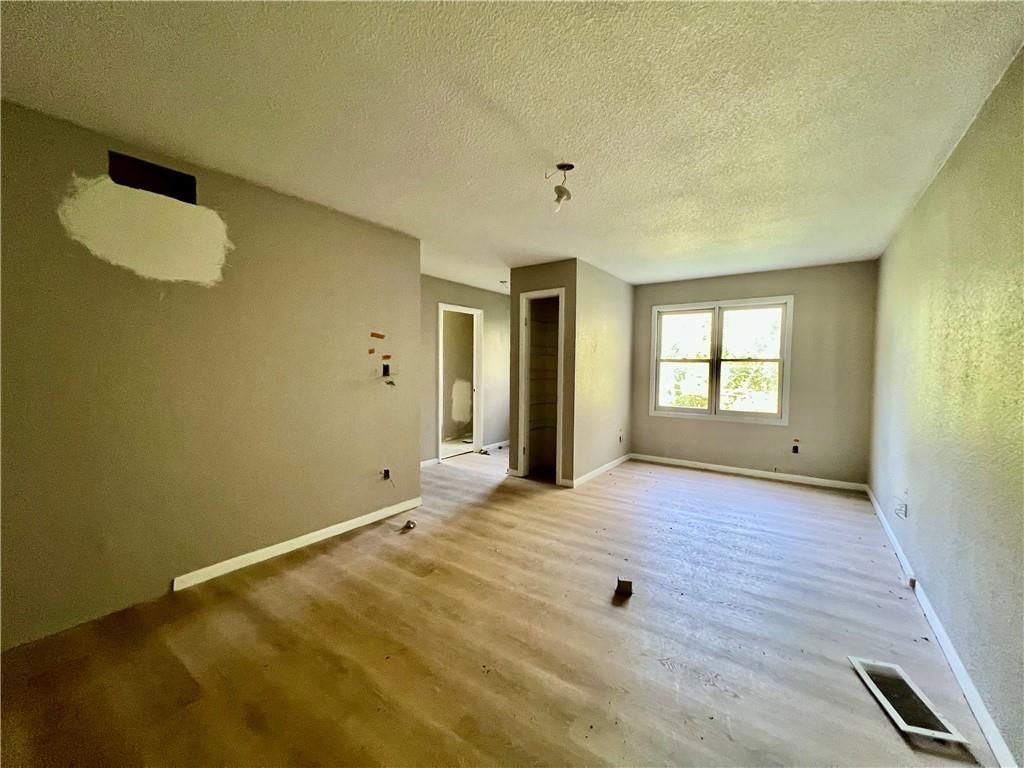 1417 S Osage Street — photo 10