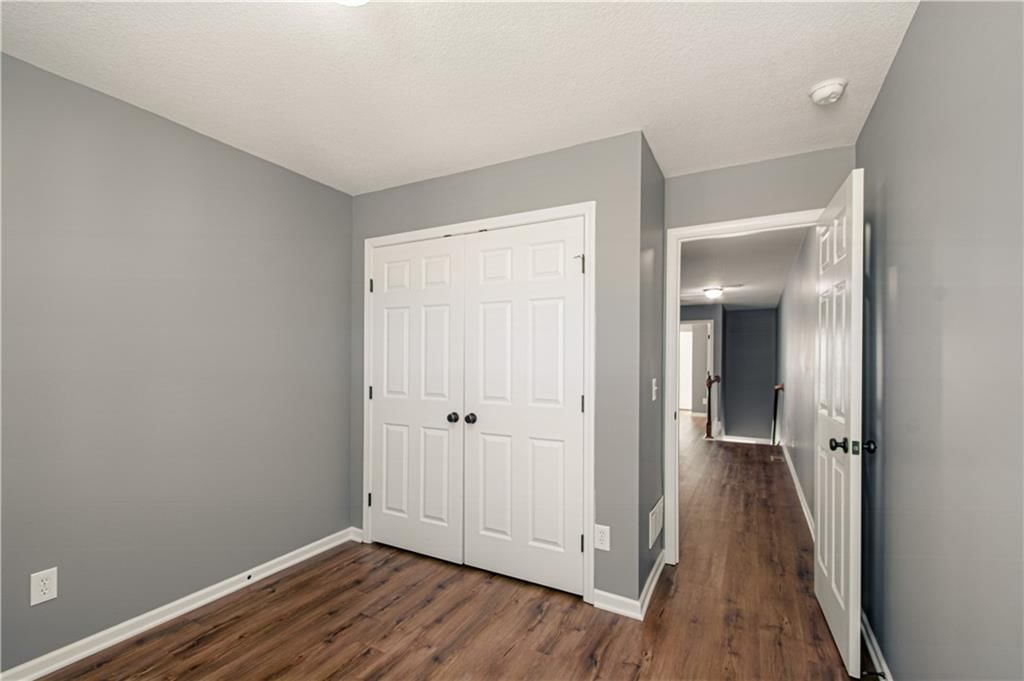 8174 N Oakley Avenue — photo 23