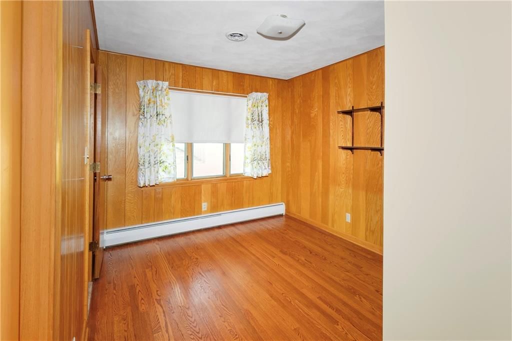 1701 Wren Street — photo 26
