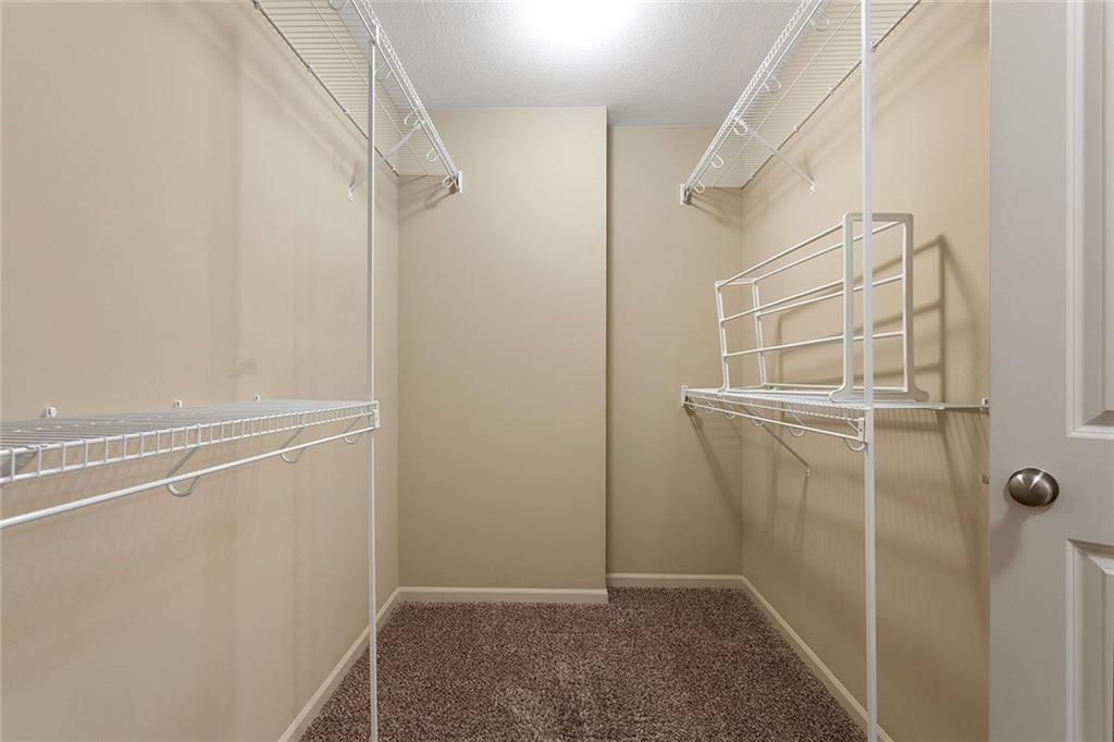 7015 N Cypress Avenue — photo 19