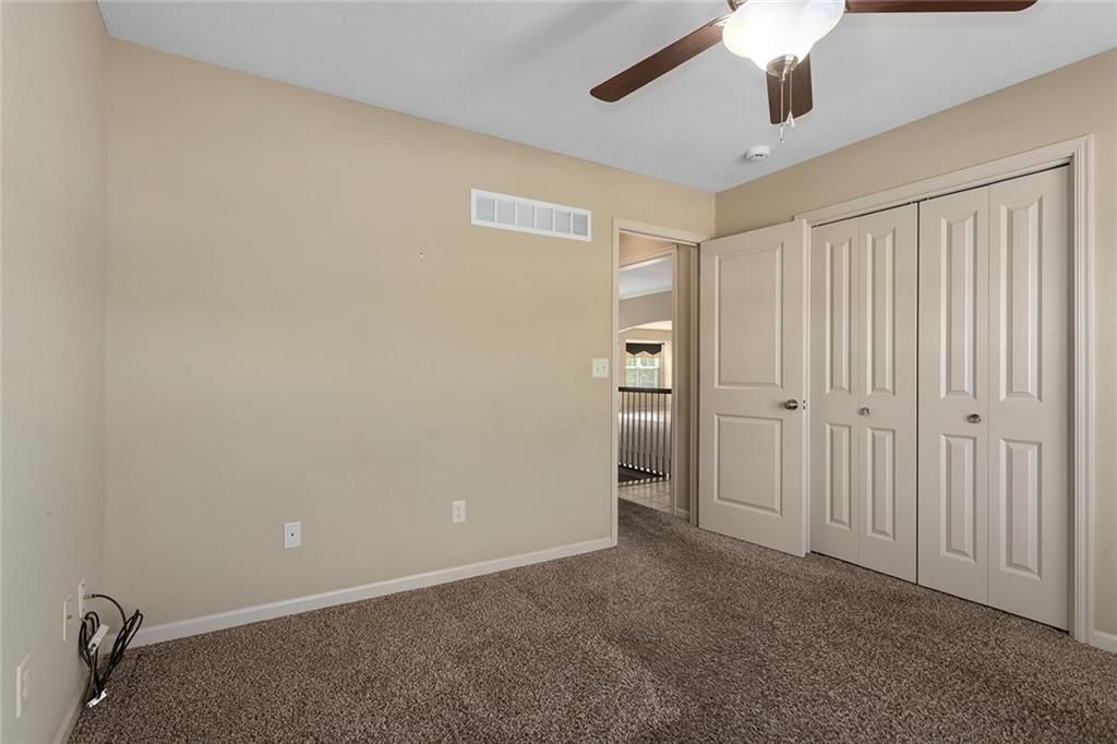 7015 N Cypress Avenue — photo 21