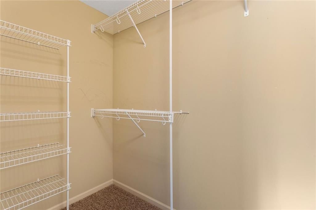 7015 N Cypress Avenue — photo 25