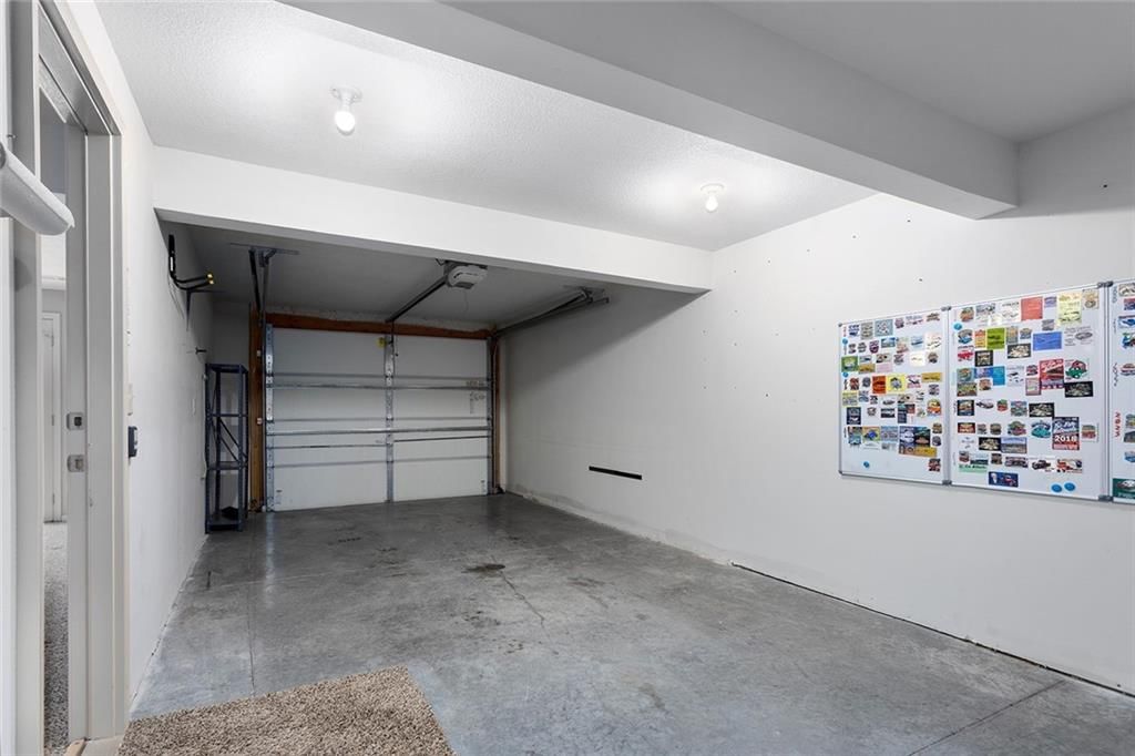 7015 N Cypress Avenue — photo 30