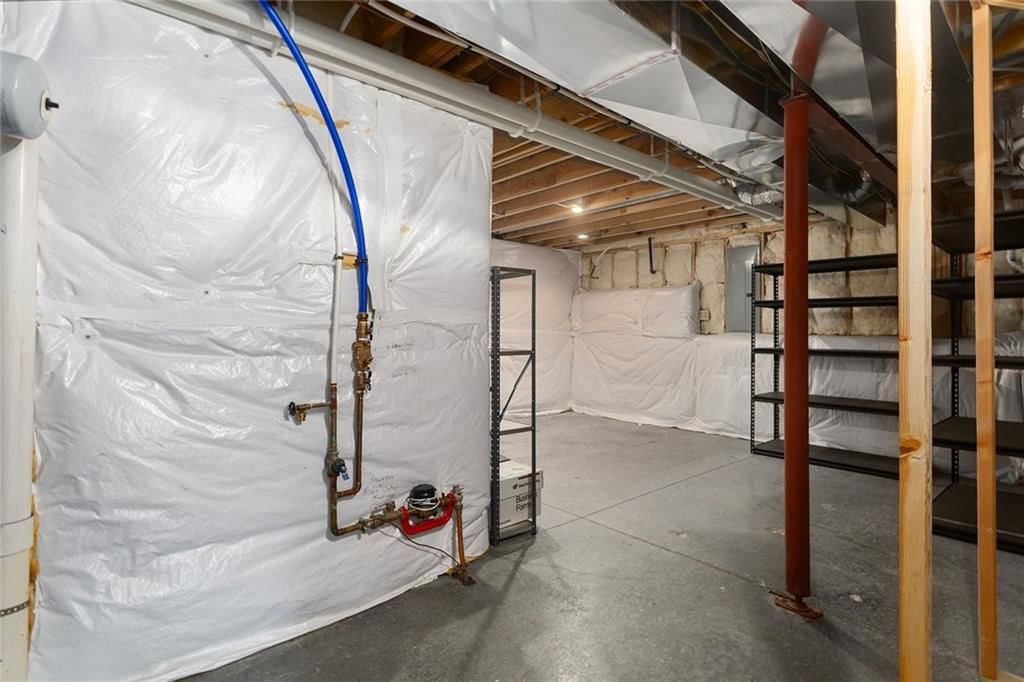 7015 N Cypress Avenue — photo 33