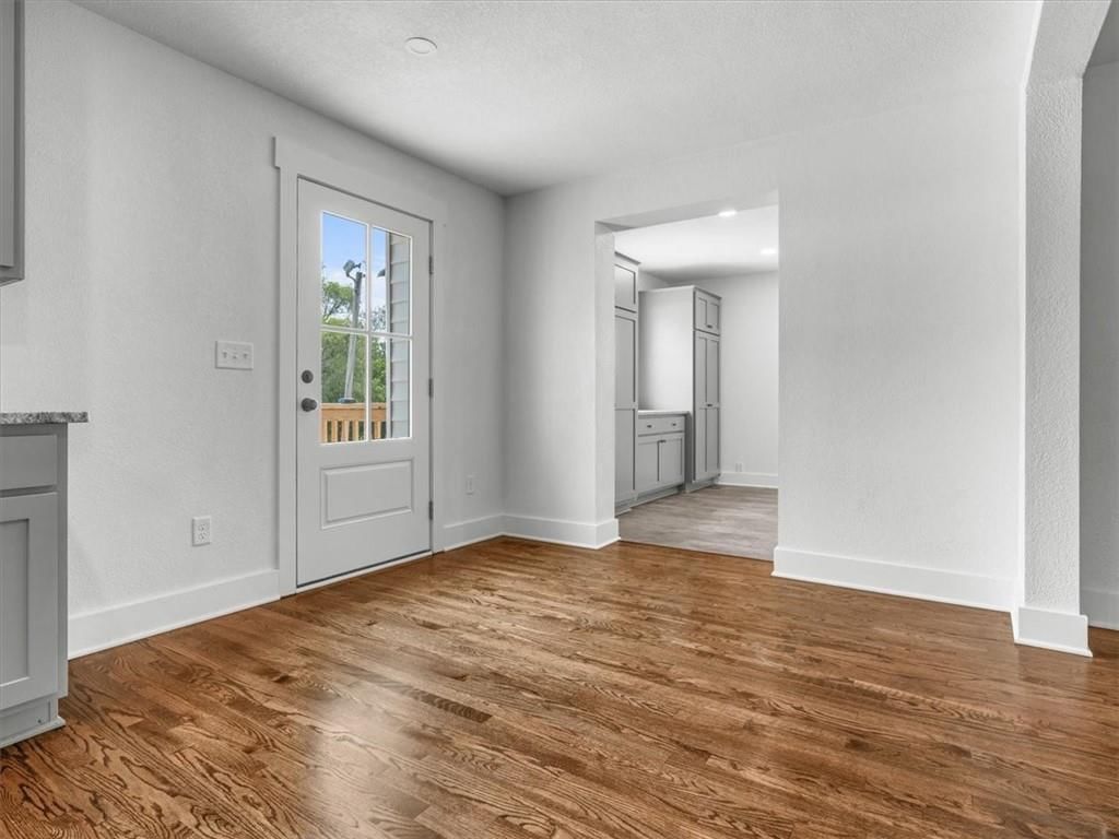 2832 Rushmore Lane — photo 12