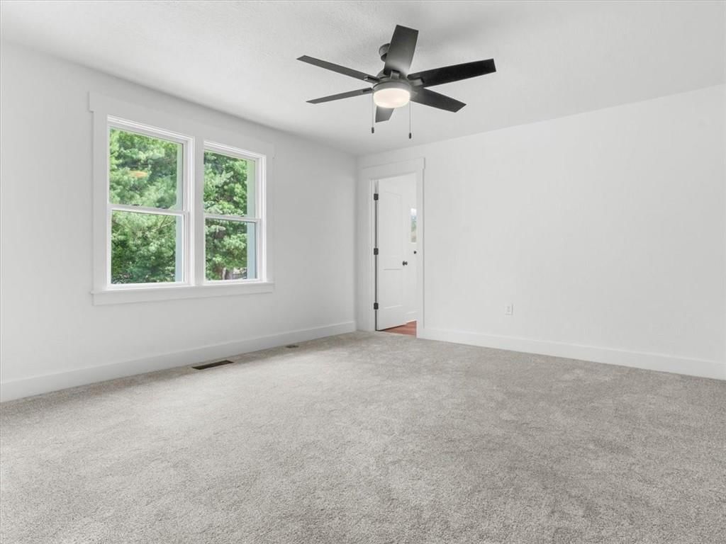 2832 Rushmore Lane — photo 15