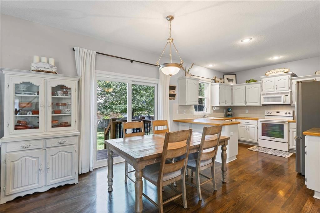 21810 W 49th Street — photo 13