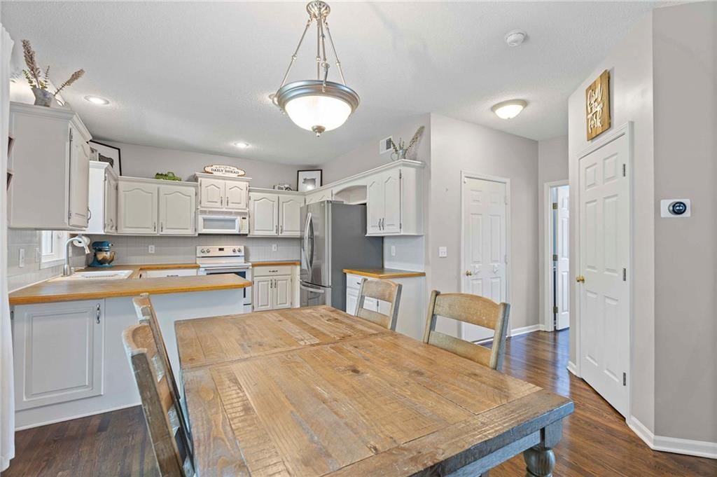 21810 W 49th Street — photo 14