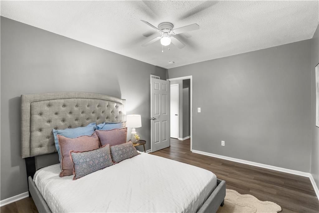 14919 W 150th Terrace — photo 9