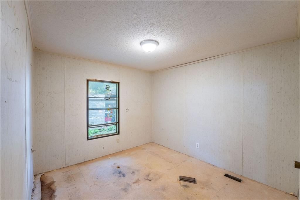 617 Adams Street — photo 11