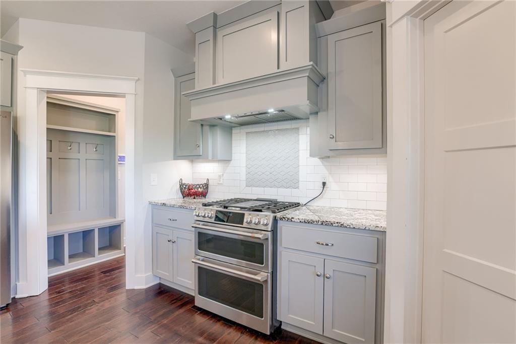 16550 Lyons Street — photo 18