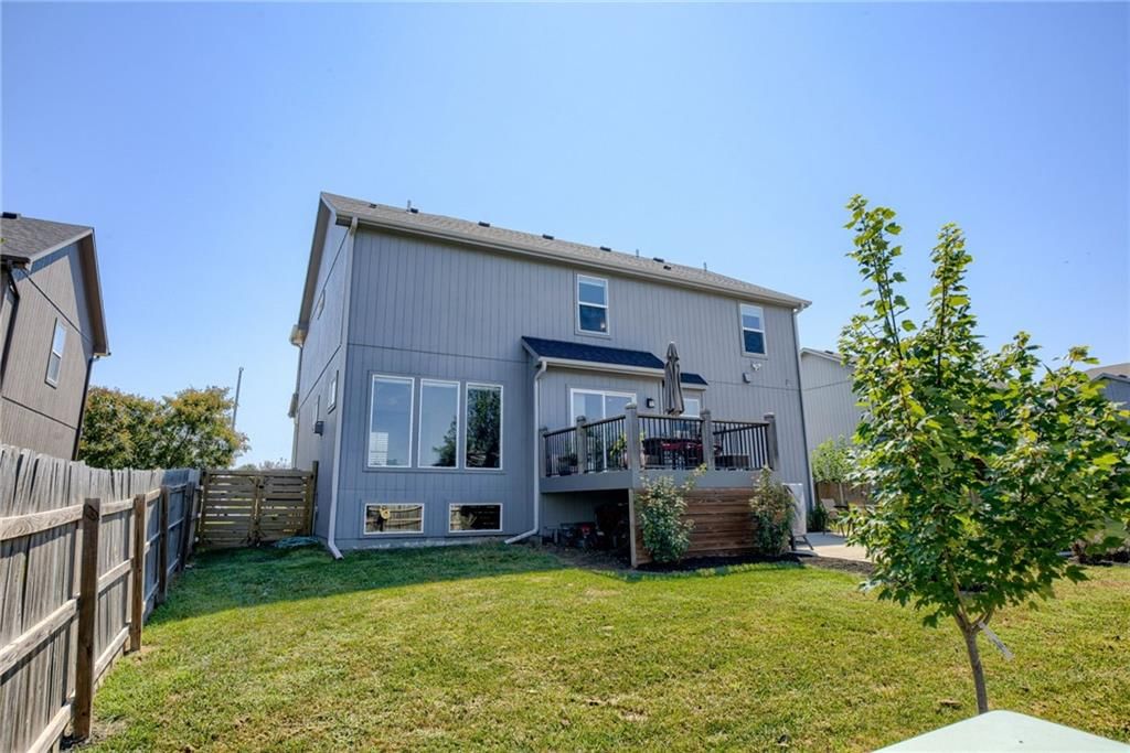 16550 Lyons Street — photo 43