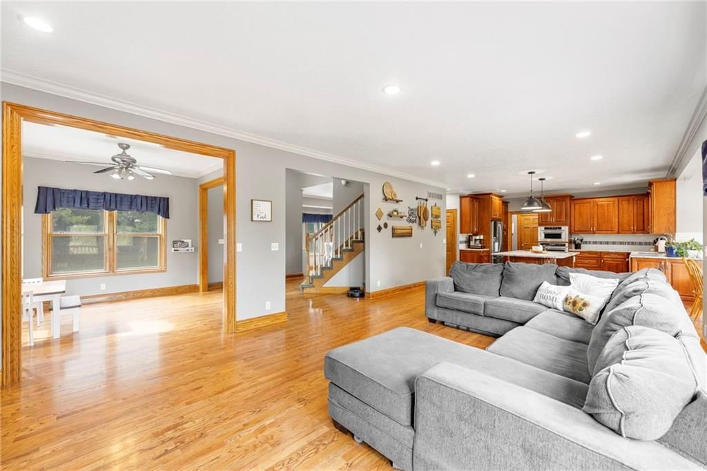 27240 W 135th Street — photo 9