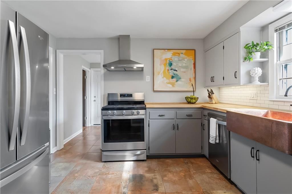8509 Floyd Street — photo 9