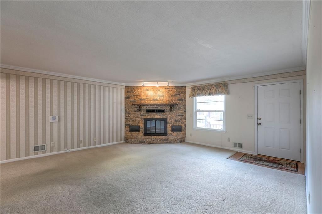 504 Larry Circle — photo 16