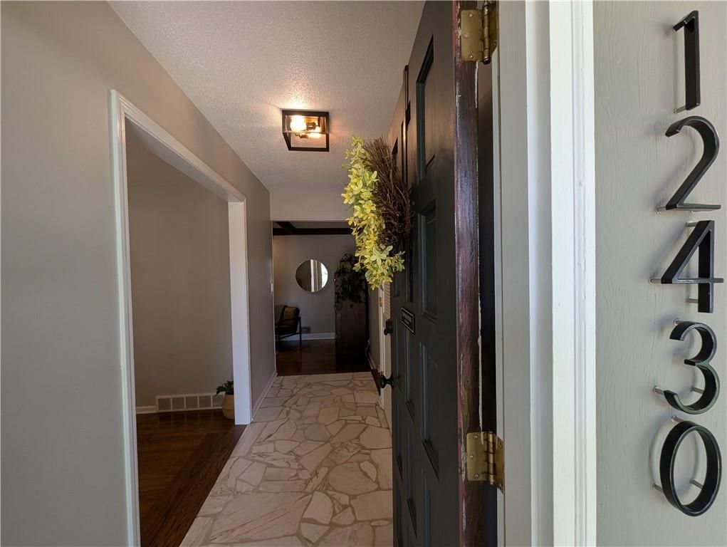 12430 Valley Brook Drive — photo 2