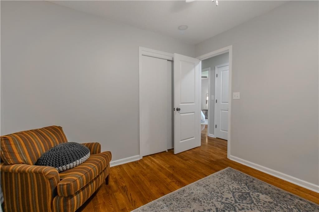 12430 Valley Brook Drive — photo 31