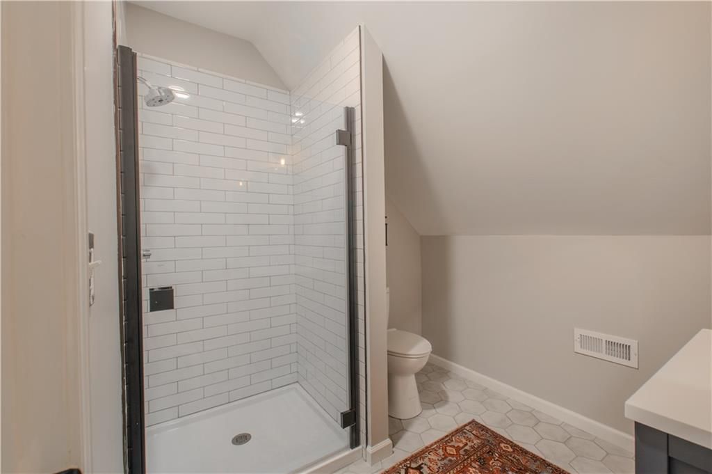 12430 Valley Brook Drive — photo 45