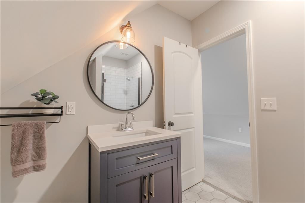 12430 Valley Brook Drive — photo 46