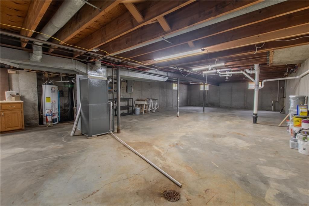 12430 Valley Brook Drive — photo 49