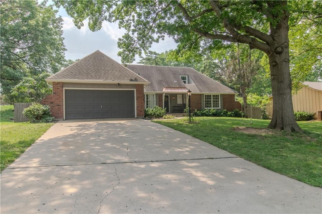 12430 Valley Brook Drive — photo 6