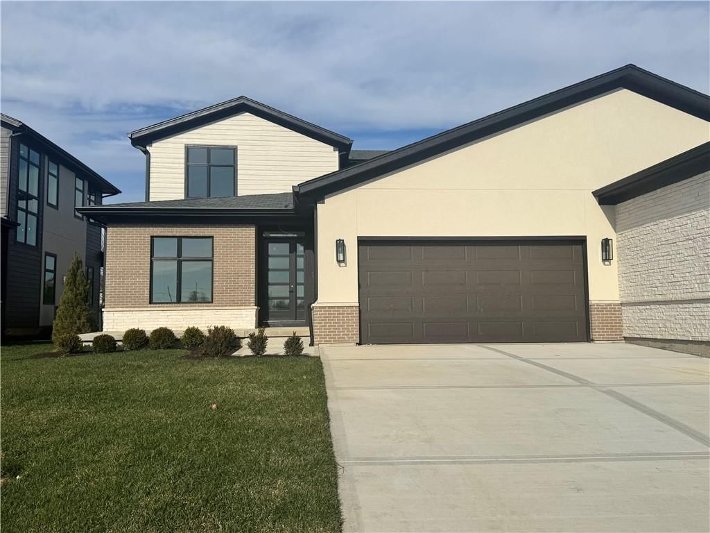 2844 W 133rd Terrace, Leawood, KS