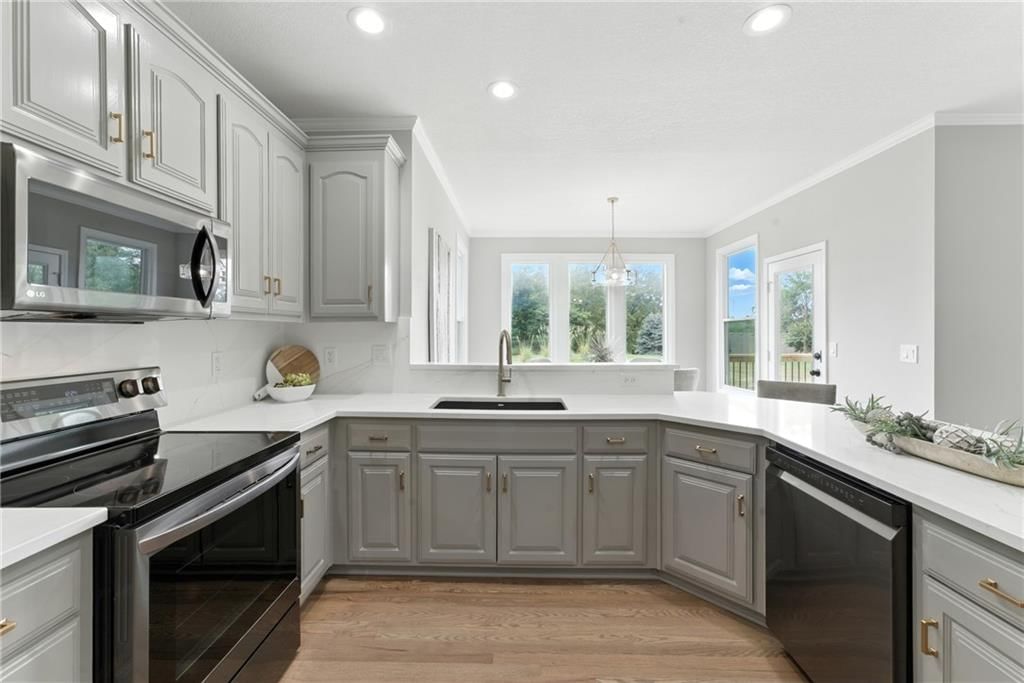 14813 W 70th Street — photo 15