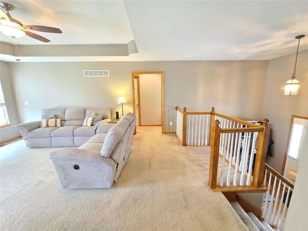 421 Granite Drive — photo 12