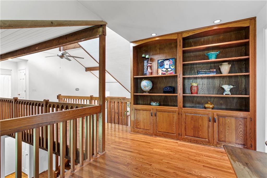 8021 W 115th Street — photo 12