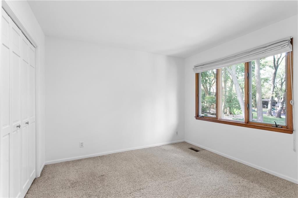 8021 W 115th Street — photo 17