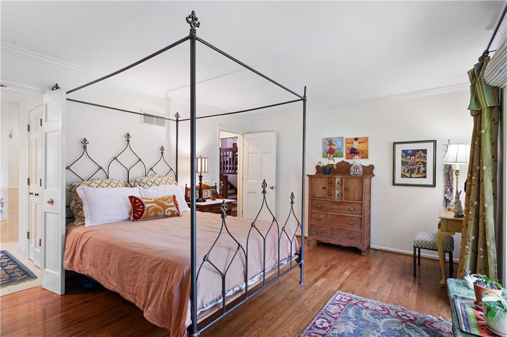 8021 W 115th Street — photo 23