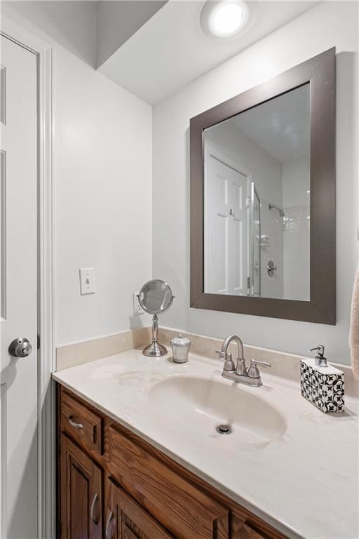 8021 W 115th Street — photo 10