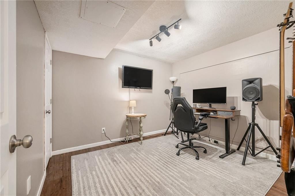 10009 NW 70th Court — photo 22