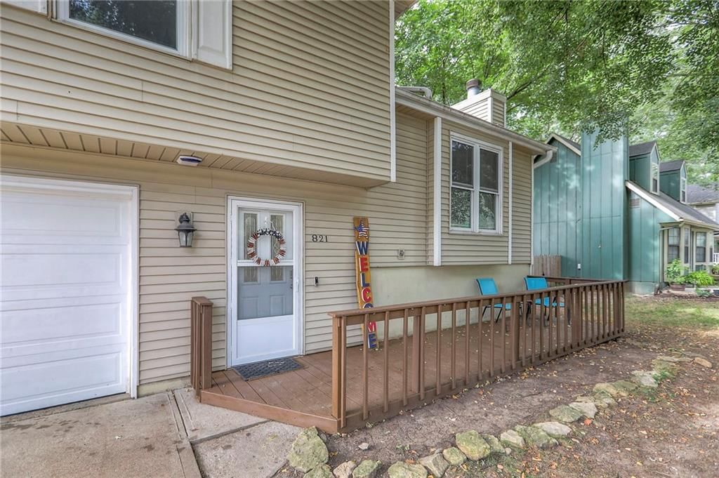 821 E WABASH Street — photo 3