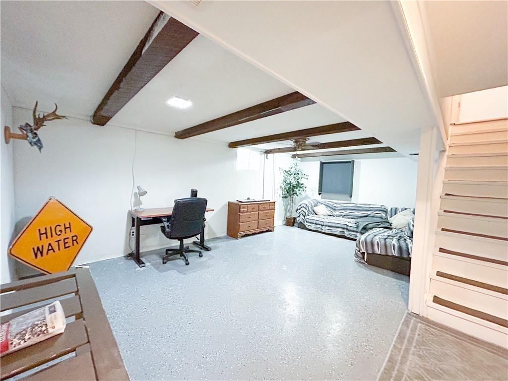811 E Vine Street — photo 20