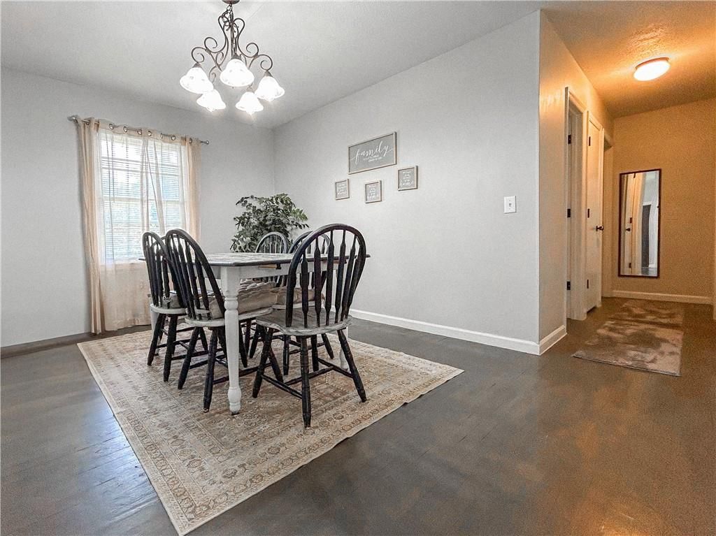 811 E Vine Street — photo 6