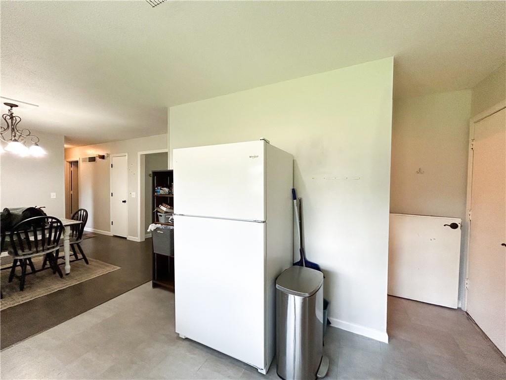 811 E Vine Street — photo 8