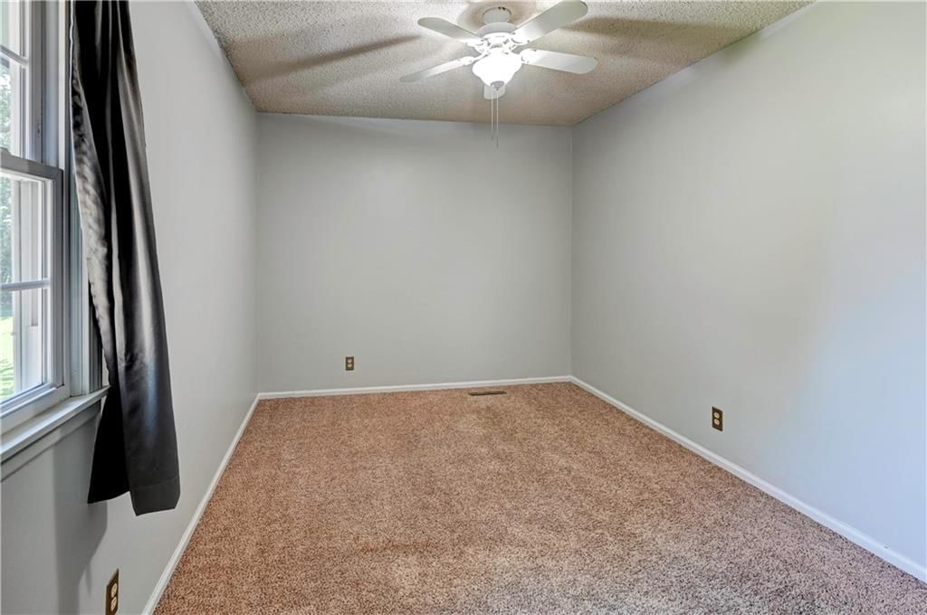 605 Benjamin Avenue — photo 18